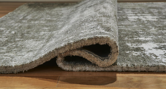 Valmontic - 5' x 7' Rug - Gray