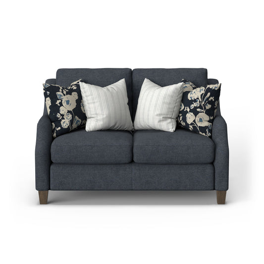Gianna - Fabric Traditional Loveseat