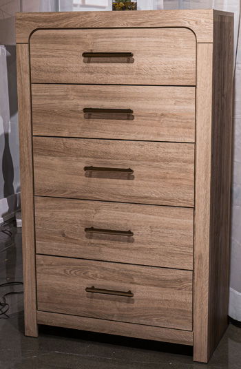 Bedroom > Chests