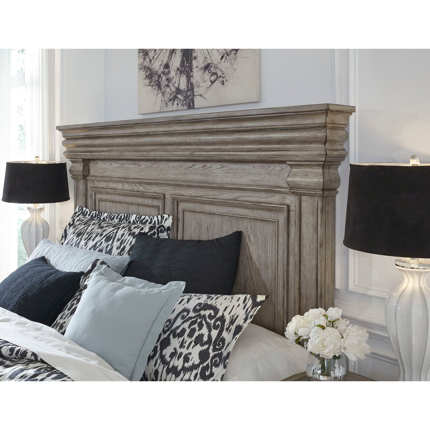 Madison Ridge - Panel Bed With Blanket Chest Footboard