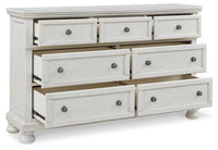Robbinsdale - Sleigh Bed Set