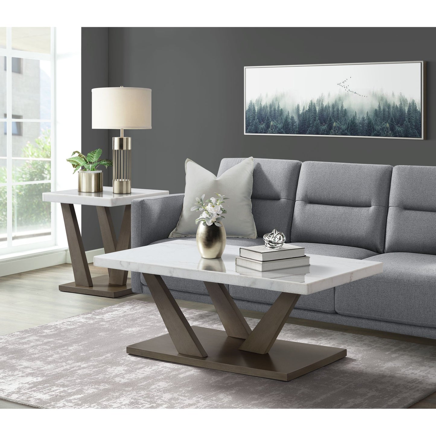 Greta - Table