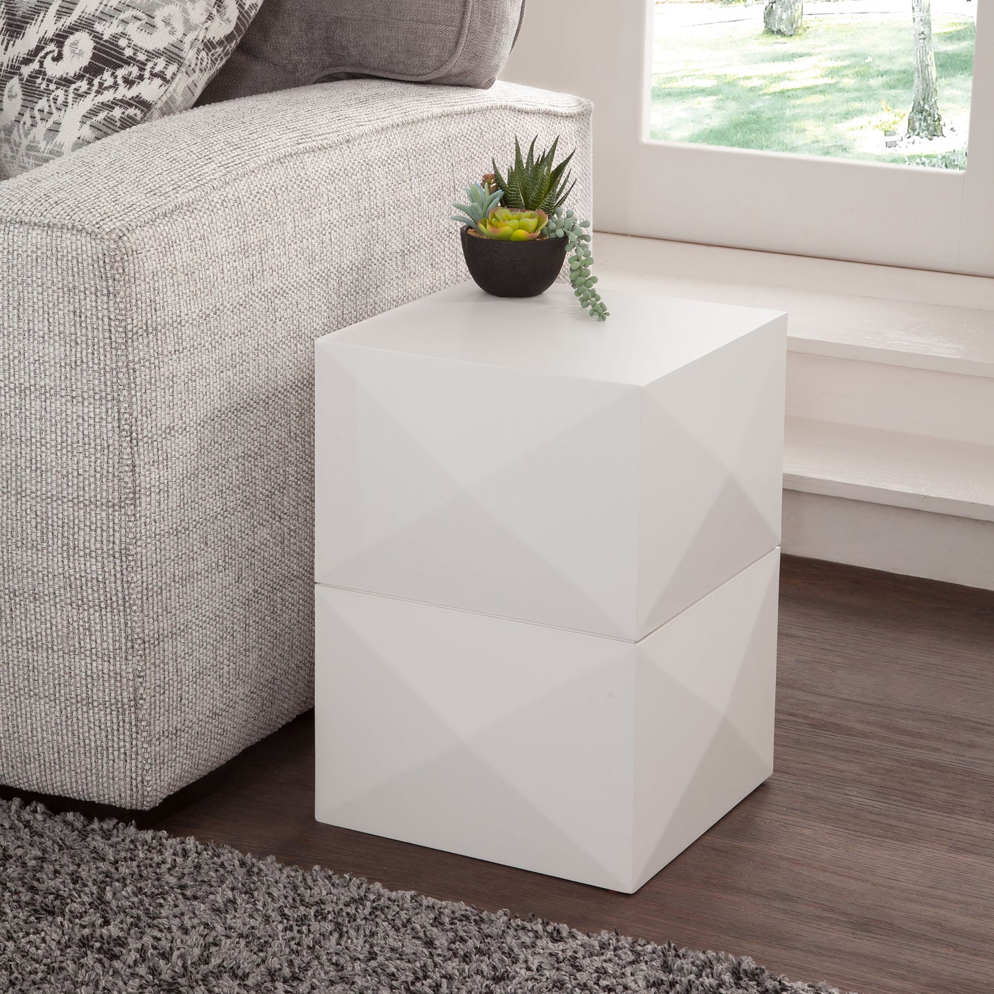 Malibu - Side Table - White