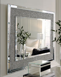 Kingsleigh - Metallic - Accent Mirror - Rectangular