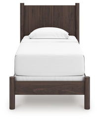 Pamytta - Panel Bedroom Set