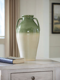 Andorbury - Vase - Green / Beige