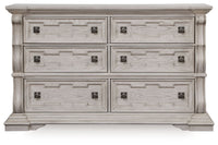 Bruchandi - Dresser