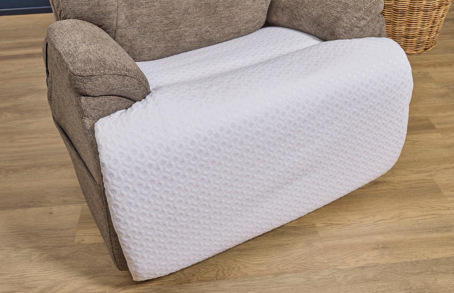 Zecliner Sleep Kit - Performance® Chair Protector With Dri-Tec® Technology