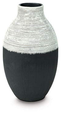 Girtha - Vase