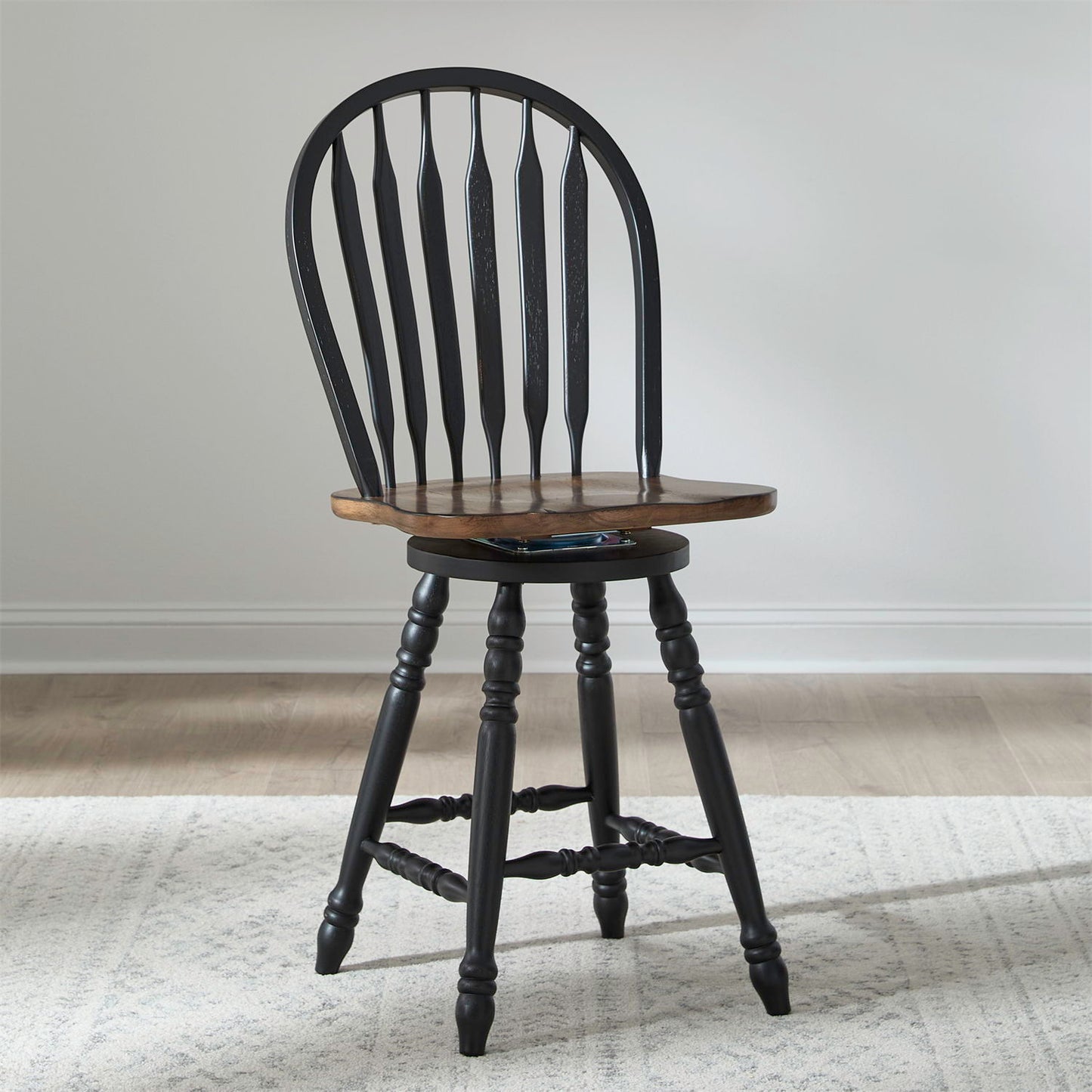 Carolina Crossing - Windsor Swivel Counter Chair