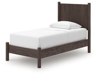 Pamytta - Panel Platform Bed