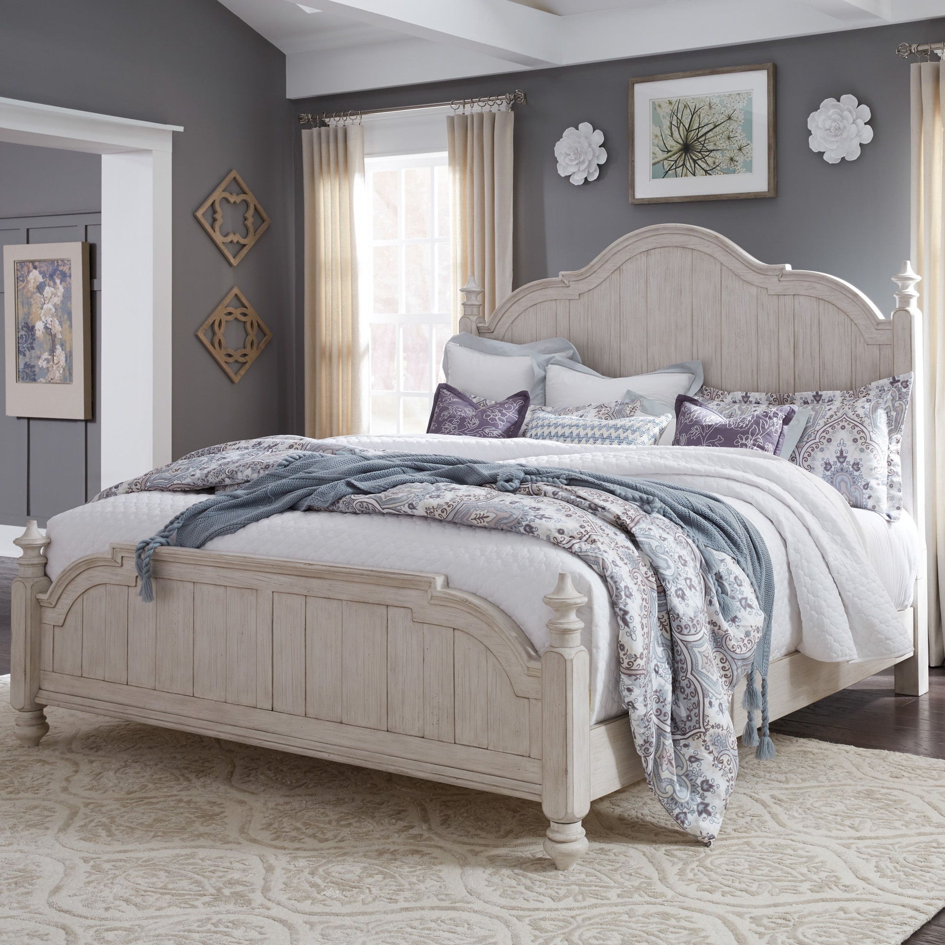 Bedroom > Beds