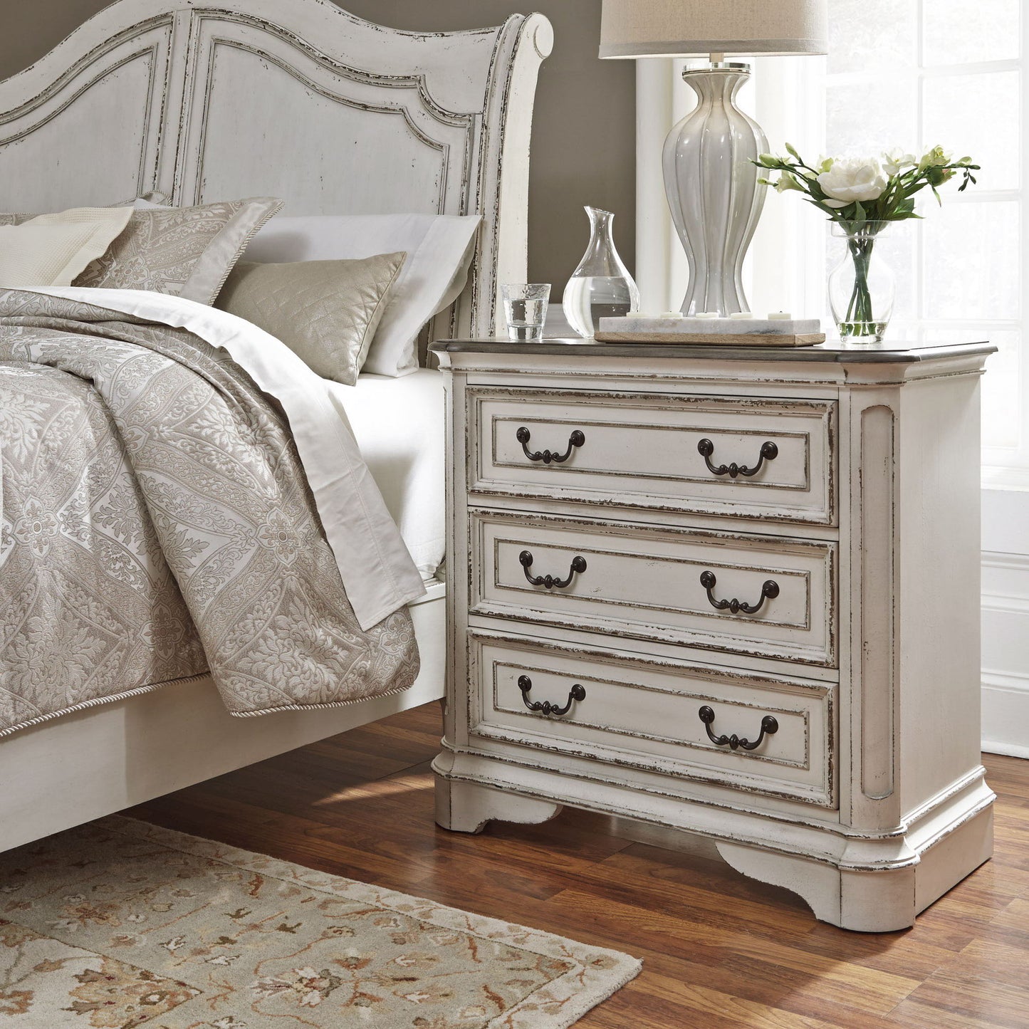 Magnolia Manor - 3 Drawer Bedside Chest With Charging Station - White