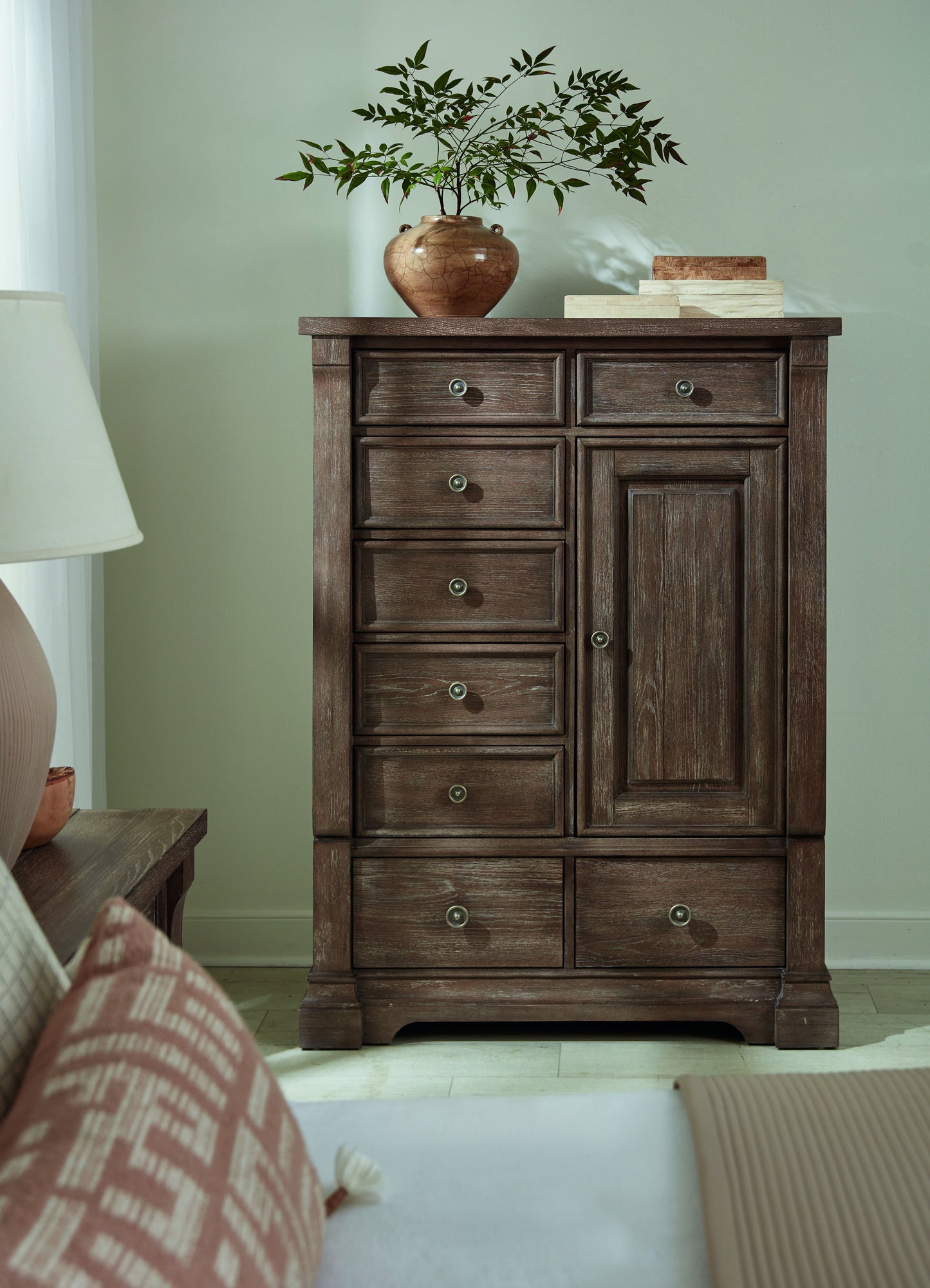 Lawson's Creek - 8-Drawer Door Chest - Dark Brown