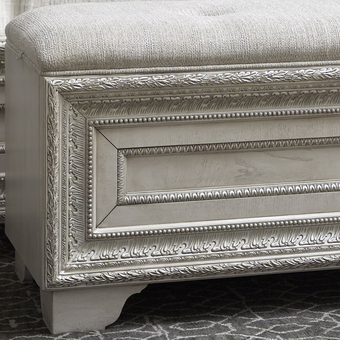 Camila - Storage Bed Bench - Creamy White