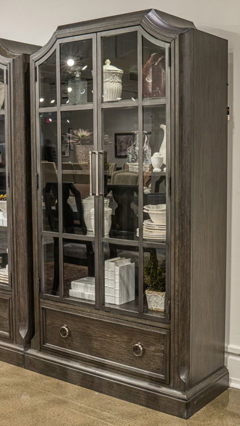 Dining Room > Cabinets